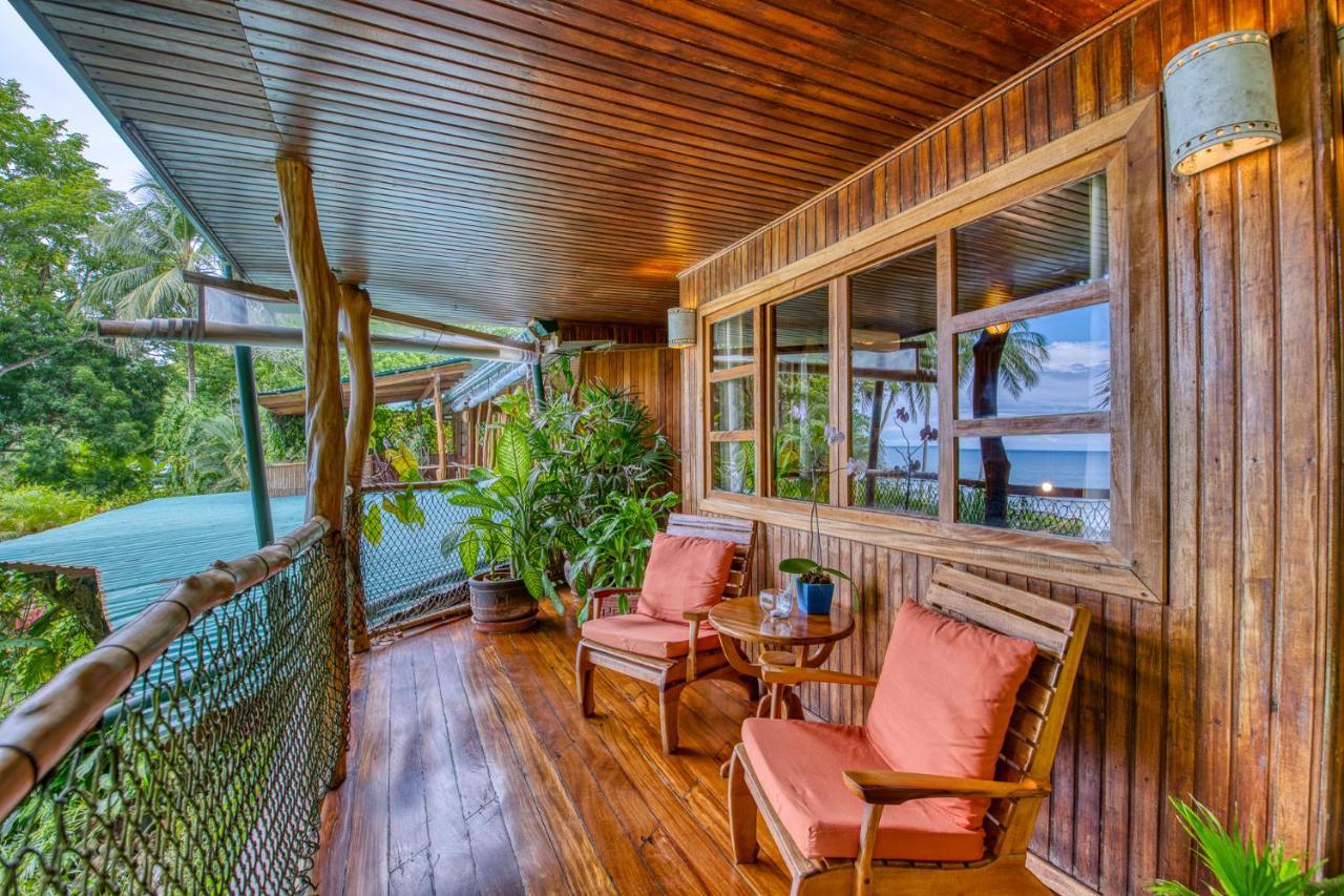 Hotel Amor De Mar Montezuma Exterior photo
